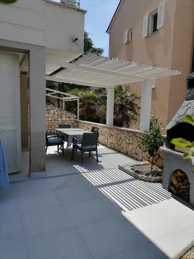 Apartment Nano-Maris Novalja Εξωτερικό φωτογραφία